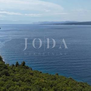 Jadranovo – investicijsko zemljište 250 m od mora
