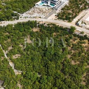 Jadranovo – investicijsko zemljište 250 m od mora