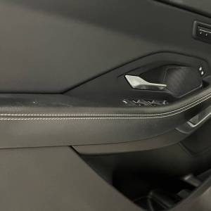 Jaguar E-Pace R-DYN S 2.0 163 AWD A9 MHEV - 3 godine jamstva