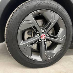 Jaguar E-Pace R-DYN S 2.0 163 AWD A9 MHEV - 3 godine jamstva