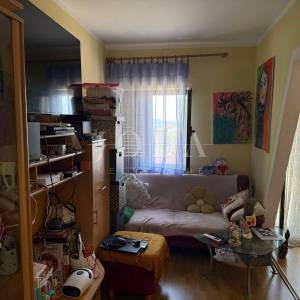 Jednosoban stan s terasom – Novi Vinodolski