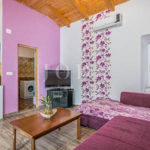 Kamena kuća sa bazenom otok Krk 