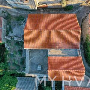 Kamena Kuća u Vrbanju sa Vrtom i Terasom
