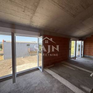 Kaštel Novi,Rudine/Kuća s pogledom na more