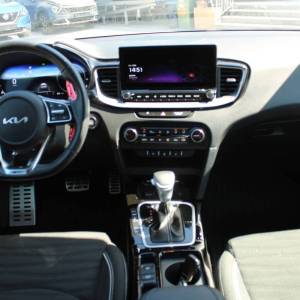 Kia Ceed 1.5 T-GDi AUTOMATIK GT Line *LED, NAVIGACIJA, KAMERA*