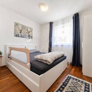 Klimno, lijepo uređen apartman na prodaju! 