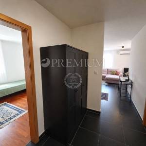Klimno, lijepo uređen apartman na prodaju! 