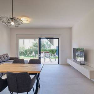 KOŽINO - Dvosoban apartman S2 s vrtom, potpuno opremljeno i namješteno - 87m2
