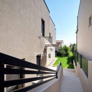 KOŽINO - Dvosoban apartman S1 s vrtom, potpuno opremljeno i namješteno - 84m2