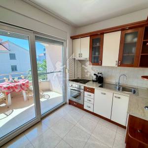 Kožino I Jednosobni apartman, drugi red od mora