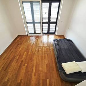 Kožino I Penthouse s 4 sobe - 125 m², 40 m od plaže i mora