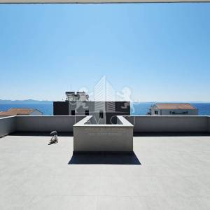 Kožino I Penthouse s 4 sobe - 125 m², 40 m od plaže i mora