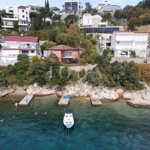 Kraljevica – kuća prvi red do mora s pogledom na Kvarner