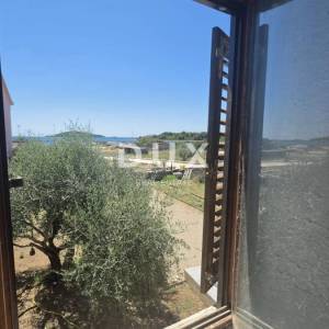 Krapanj, kuća, 85 m², 45 m od mora