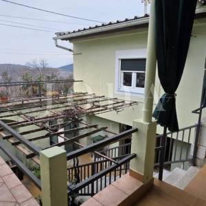 Kuća s investicijskim potencijalom | Zaleđe Crikvenice