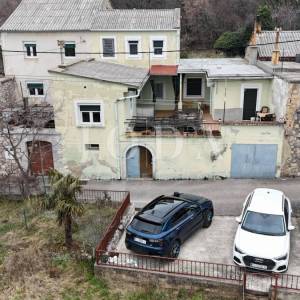 Kuća s investicijskim potencijalom | Zaleđe Crikvenice