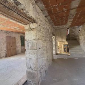 KUĆA U MUTVORANU – 300+ m² I ZEMLJIŠTE 2.980 m²