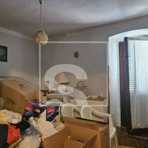 Kuća u Vodnjanu, 5 ss, dvorište, garaža