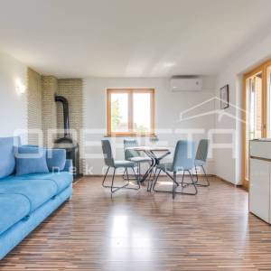 KUĆA ZA ODMOR / VIKENDICA  NKP 71 m2 NA PARCELI  OD 2.720 m2 NA IZVRSNOJ LOKACIJ