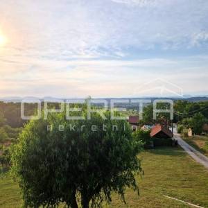 KUĆA ZA ODMOR / VIKENDICA  NKP 71 m2 NA PARCELI  OD 2.720 m2 NA IZVRSNOJ LOKACIJ