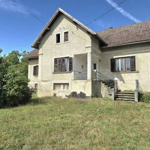 Kuća za uređenje, 370m2, zemljište  2000m2