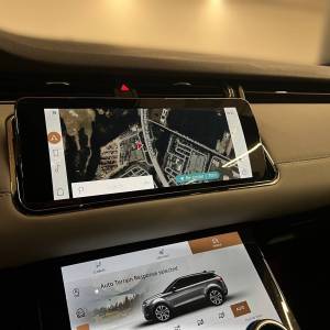 Land Rover Range Rover Evoque R-DYNAMIC SE 2.0D TD4 MHEV 163HP AWD A9 - 3 godine jamstva