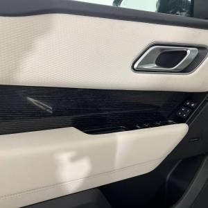 Land Rover Range Rover Velar R-DYNAMIC SE 2.0D 204HP 4WD A8 MHEV LIMITED - 3 godine jamstva