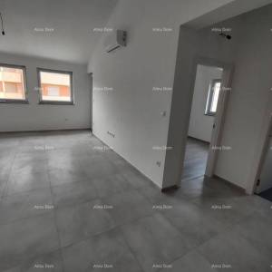 LIŽNJAN – DVA STANA PO 50 m² S POGLEDOM NA MORE, PARKIRNIM MJESTIMA I SPREMIŠTIMA