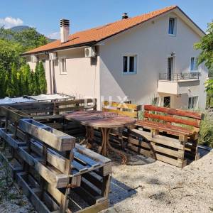 Lovran, dvojna kuća s bazenom, 267 m², panoramski pogled