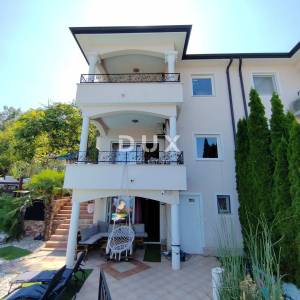 Lovran, dvojna kuća s bazenom, 267 m², panoramski pogled