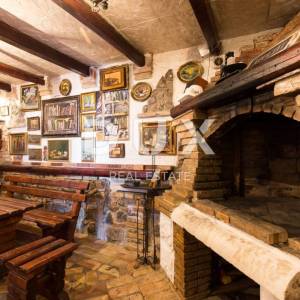 Lovran, dvojna kuća s bazenom, 267 m², panoramski pogled
