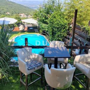 Lovran, dvojna kuća s bazenom, 267 m², panoramski pogled