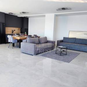 LUKSUZNA VILLA S BAZENOM I PANORAMSKIM POGLEDOM – MEDVEJA!