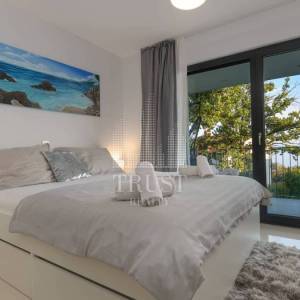 LUKSUZNA VILLA S INFINITY BAZENOM I PANORAMSKIM POGLEDOM1