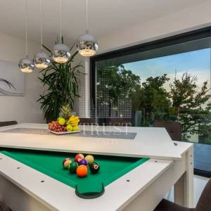 LUKSUZNA VILLA S INFINITY BAZENOM I PANORAMSKIM POGLEDOM1
