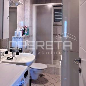 MAKARSKA dvoetažni stan 91,36m2 - 3 sobe/2 kupaonice/pogled