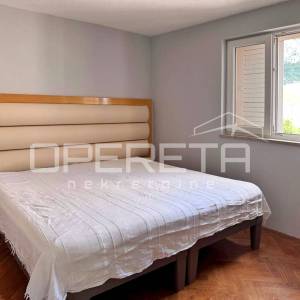 MAKARSKA dvoetažni stan 91,36m2 - 3 sobe/2 kupaonice/pogled