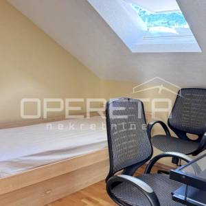 MAKARSKA dvoetažni stan 91,36m2 - 3 sobe/2 kupaonice/pogled