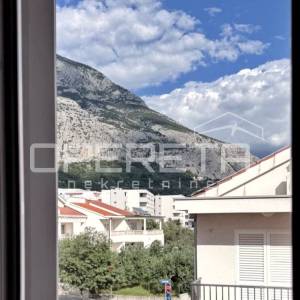 MAKARSKA dvoetažni stan 91,36m2 - 3 sobe/2 kupaonice/pogled