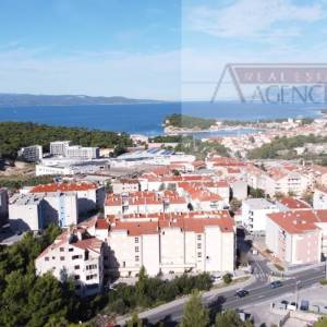 Makarska poslovno građevinsko zemljište 762 m2 - NOVO!