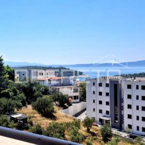 Makarska / Zadnji kat / Lift / Pogled na more / Odmah useljiv