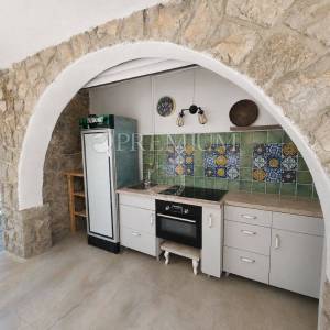 Malinska, okolica, kuća s dvije stambene jedinice!