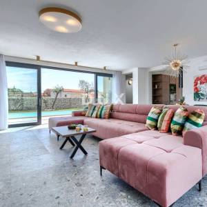 Marčana, Loborika, samostojeća kuća, 242 m², bazen, novogradnja