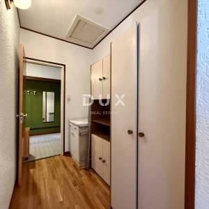 Matulji, centar, samostojeća kuća, 250 m2, pogled, garaža