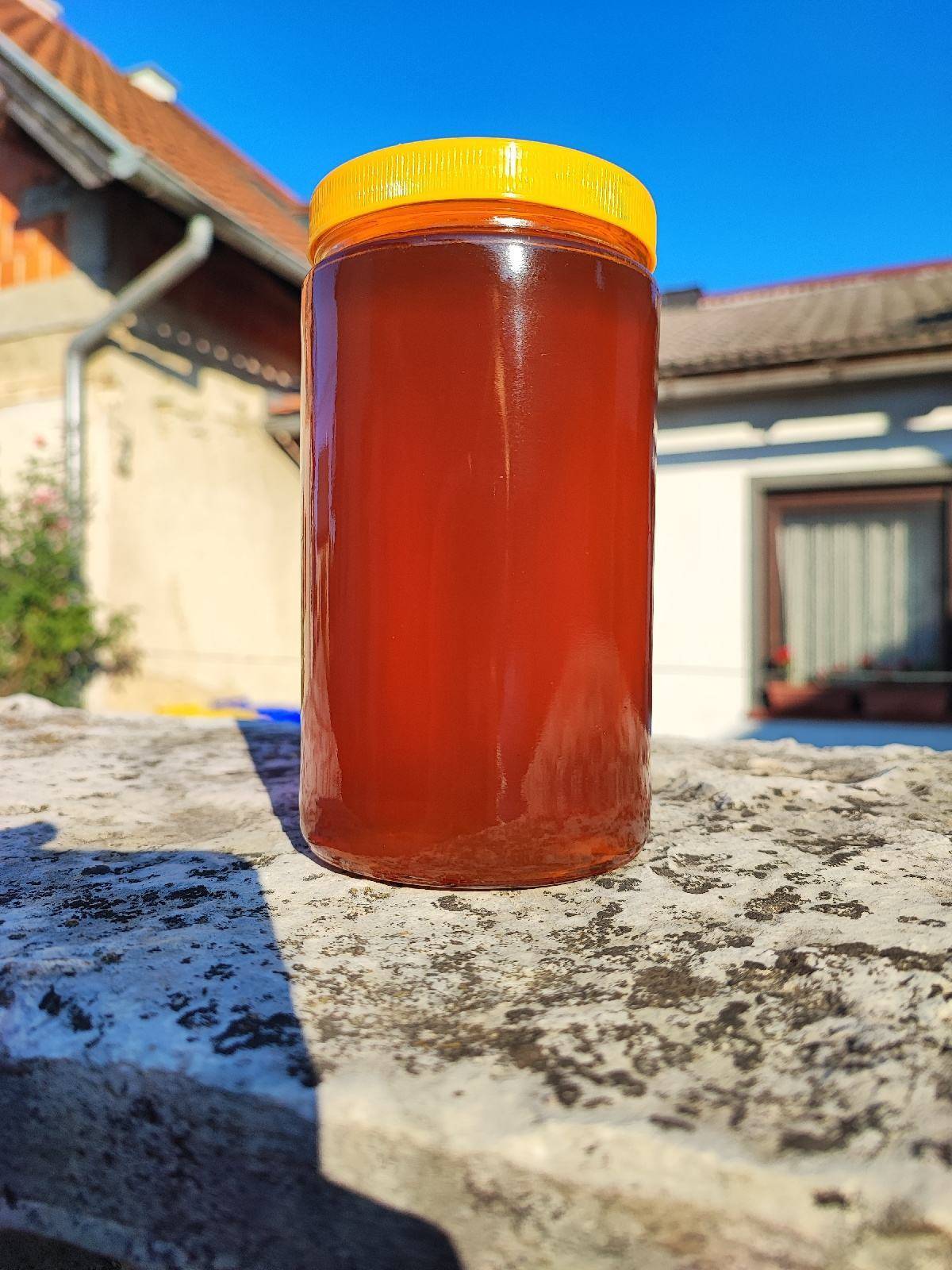 MED LIVADA ( CVJETNI ) NA VELIKO I MALO
