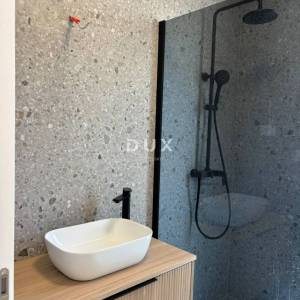  Medulin, Banjole, novi dvosobni stan, 62.50 m2 , kupnja na kredit, odmah useljiv 