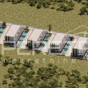 Moderna novogradnja – kuća u nizu s privatnim bazenom, 500 m od mora, Mandre, Pa