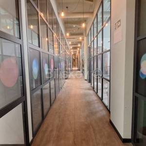Najam, Centar, poslovni prostor 580m2 na 2 etaže, parking