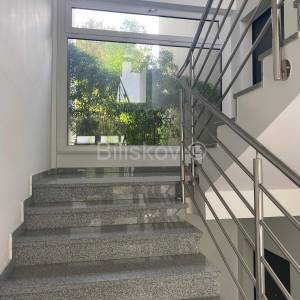 Najam, Remete, 3 soban stan, površine 62 m2, 1 kat, 2 parkirna mjesta