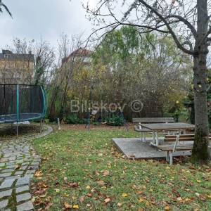 Najam, Remete, šesterosoban komforan stan 170m2, park, roštilj